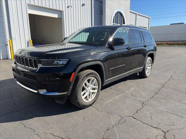 2023 Jeep Grand Cherokee L Laredo 4x2