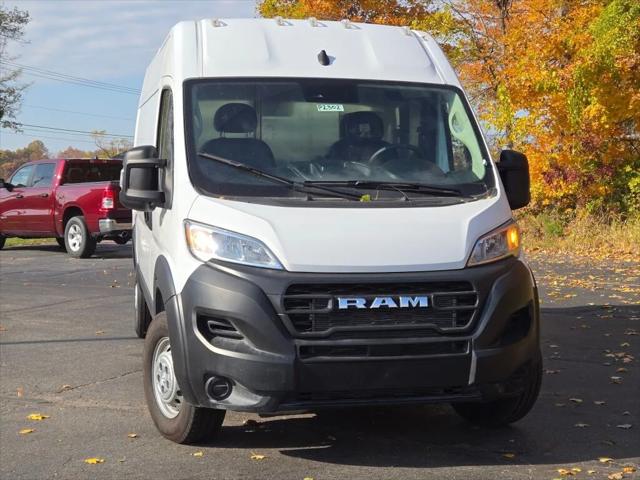2025 RAM ProMaster 2500 Cargo Van Tradesman High Roof 159 WB w/Pass Seat 2025 RAM ProMaster 2500 Cargo Van Tradesman High Roof 159 WB w/Pass Seat