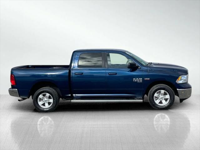 2021 RAM 1500 Classic SLT Crew Cab 4x4 57 Box 2021 RAM 1500 Classic SLT Crew Cab 4x4 57 Box