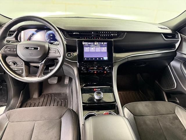 2022 Jeep Grand Cherokee Altitude 4x4