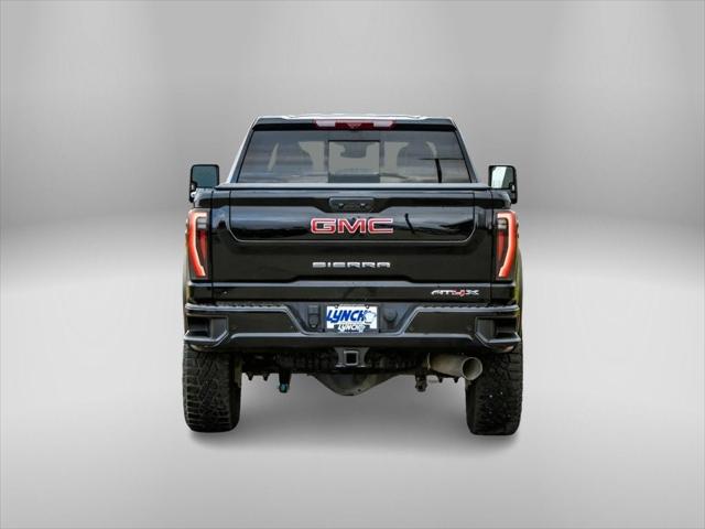 2024 GMC Sierra 2500HD 4WD Crew Cab Standard Bed AT4X
