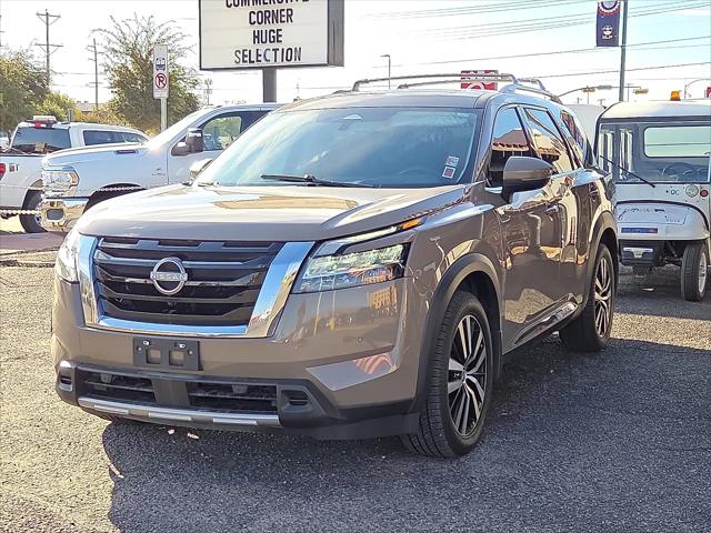 2023 Nissan Pathfinder Platinum FWD 2023 Nissan Pathfinder Platinum FWD