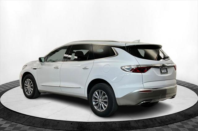 2023 Buick Enclave Essence FWD 2023 Buick Enclave Essence FWD