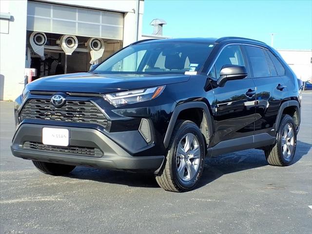 2025 Toyota RAV4 Hybrid LE