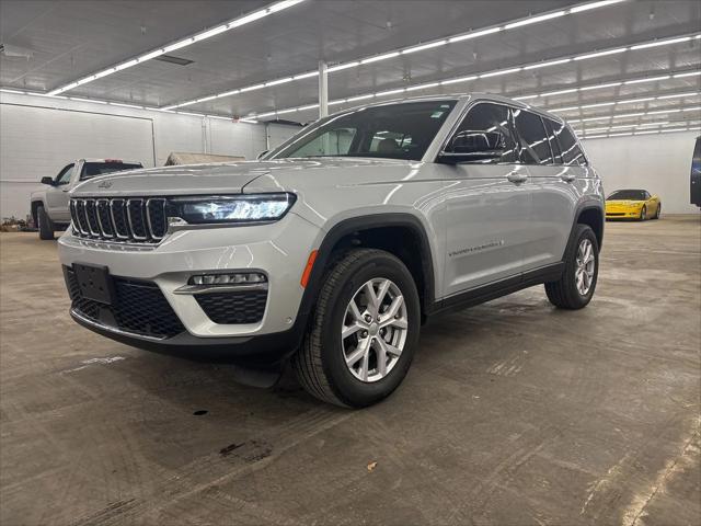 2022 Jeep Grand Cherokee Limited 4x4 2022 Jeep Grand Cherokee Limited 4x4