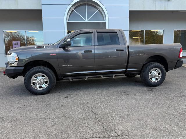 2022 RAM 2500 Tradesman Crew Cab 4x4 64 Box 2022 RAM 2500 Tradesman Crew Cab 4x4 64 Box