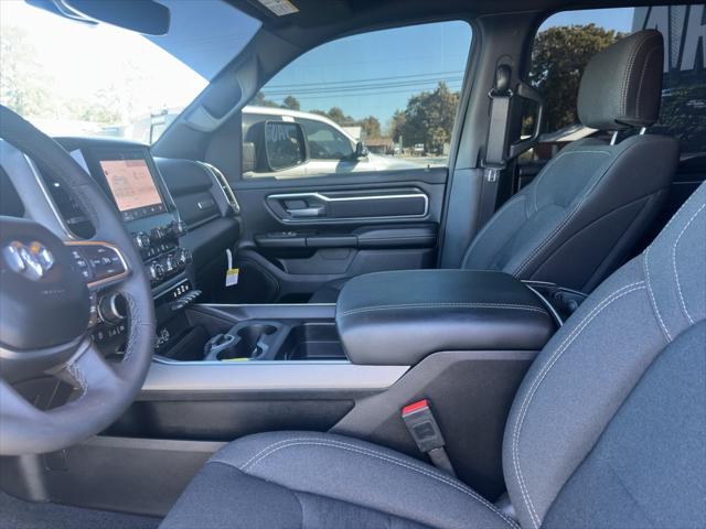 2025 RAM 1500 Big Horn Crew Cab 4x4 57 Box 2025 RAM 1500 Big Horn Crew Cab 4x4 57 Box