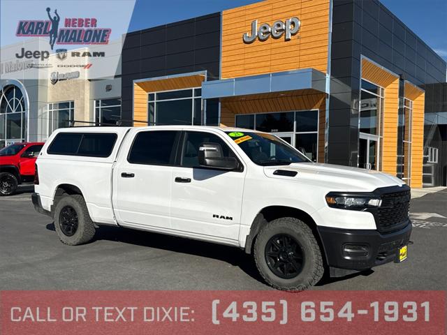 2025 RAM 1500 Tradesman Crew Cab 4x4 64 Box