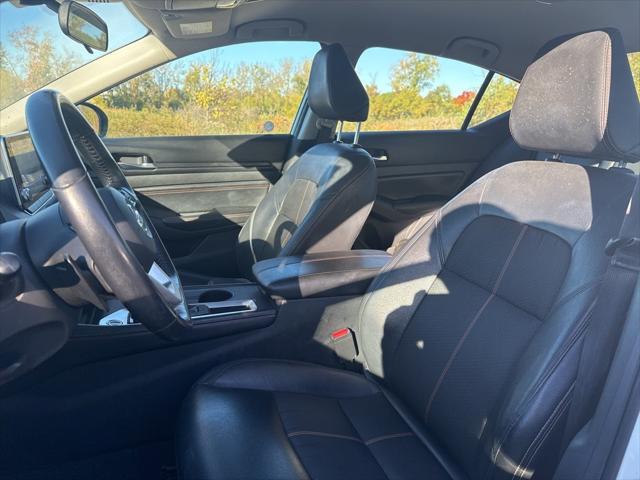 2021 Nissan Altima SR FWD 2021 Nissan Altima SR FWD