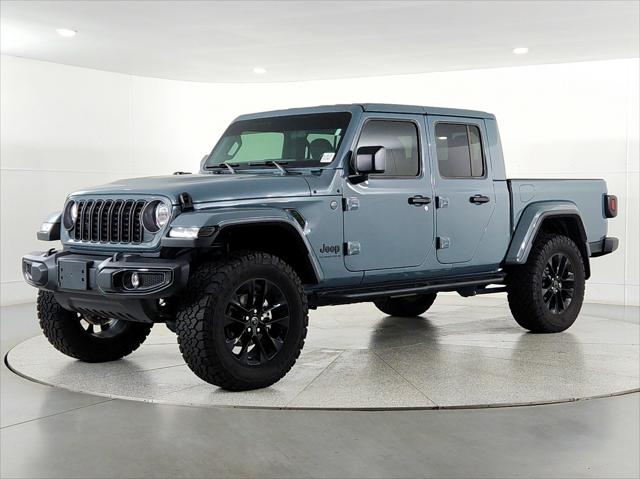 2024 Jeep Gladiator Nighthawk