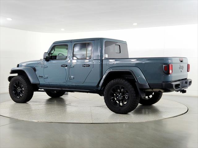 2024 Jeep Gladiator Nighthawk