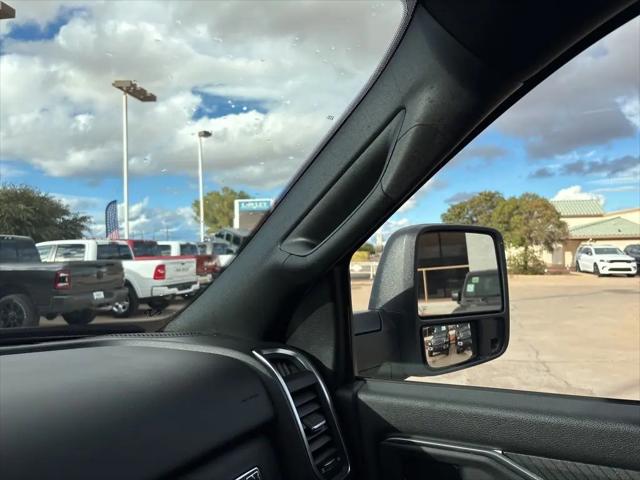 2026 Ram 3500 Big Horn Crew Cab 4x4 8' Box