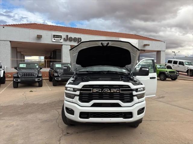 2026 Ram 3500 Big Horn Crew Cab 4x4 8' Box