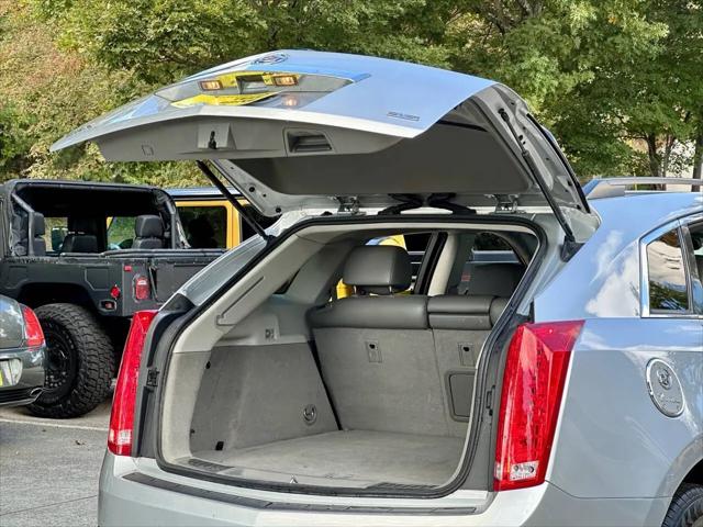 2012 Cadillac SRX Standard