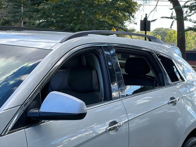 2012 Cadillac SRX Standard