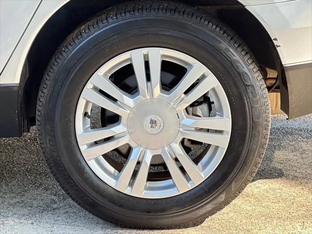 2012 Cadillac SRX Standard