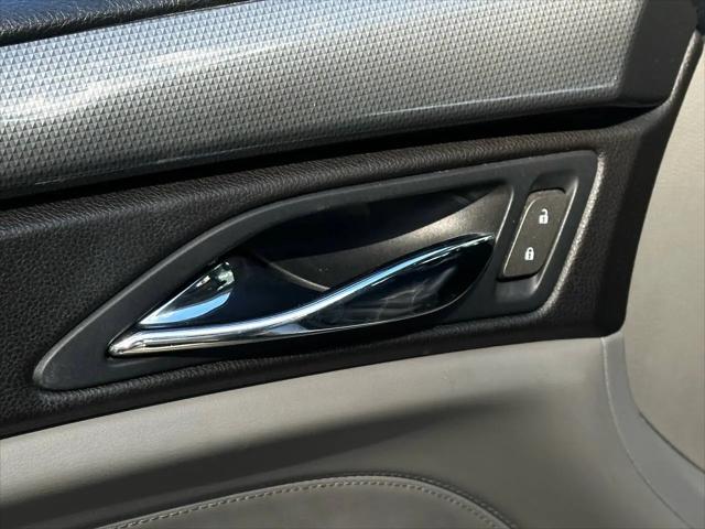 2012 Cadillac SRX Standard