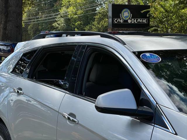 2012 Cadillac SRX Standard