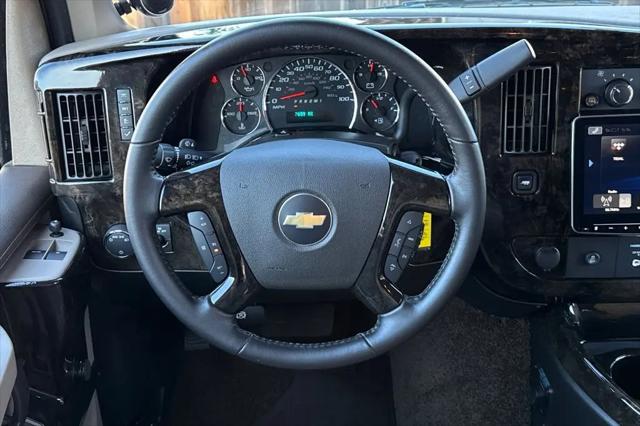 2023 Chevrolet Express Cargo Van RWD 2500 Regular Wheelbase WT