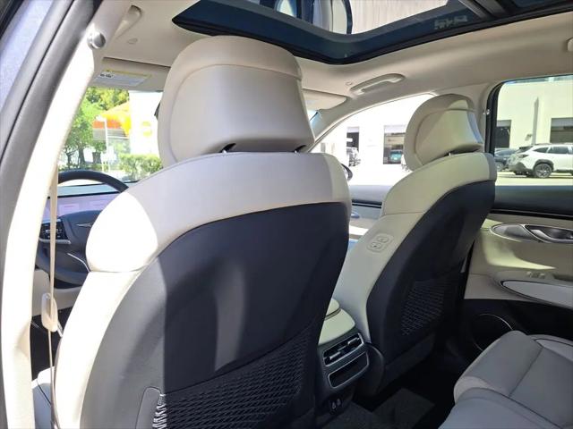 2026 Genesis GV70 2.5T Select