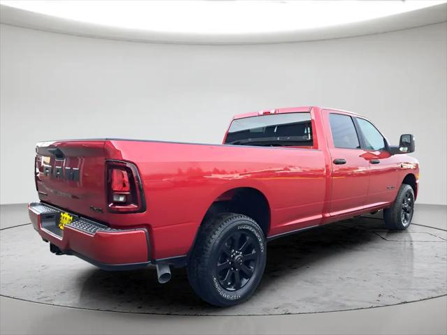 2026 Ram 3500 Big Horn Crew Cab 4x4 8' Box