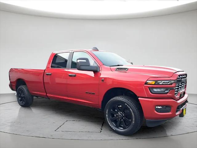 2026 Ram 3500 Big Horn Crew Cab 4x4 8' Box