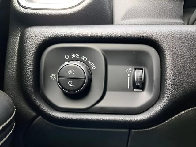 2026 Ram 3500 Big Horn Crew Cab 4x4 8' Box