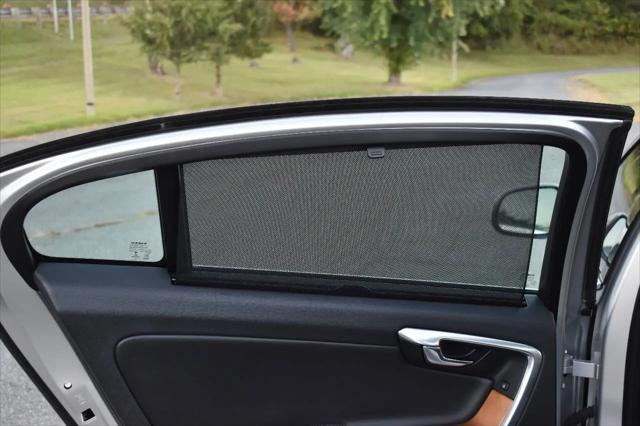 2016 Volvo S60 Inscription T5 Drive-E Platinum