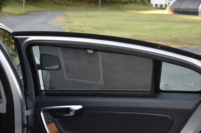 2016 Volvo S60 Inscription T5 Drive-E Platinum
