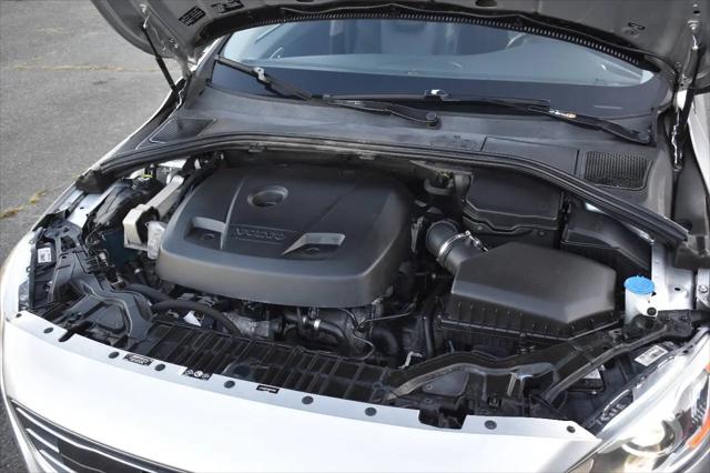 2016 Volvo S60 Inscription T5 Drive-E Platinum