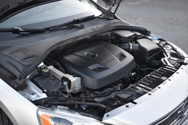 2016 Volvo S60 Inscription T5 Drive-E Platinum