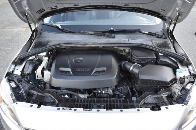 2016 Volvo S60 Inscription T5 Drive-E Platinum