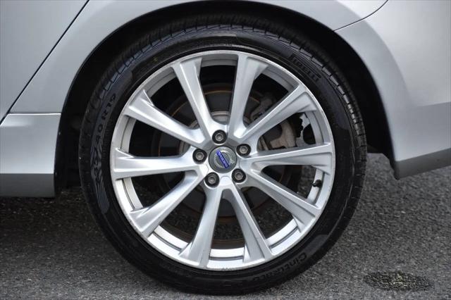 2016 Volvo S60 Inscription T5 Drive-E Platinum