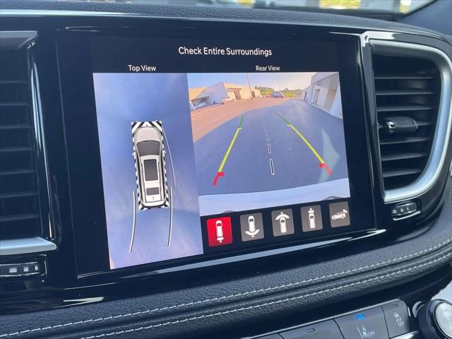 2024 Chrysler Pacifica Hybrid S Appearance Pkg