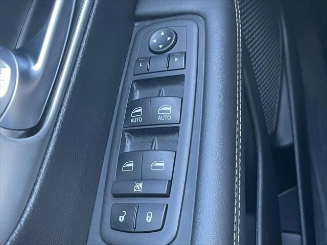 2024 Chrysler Pacifica Hybrid S Appearance Pkg