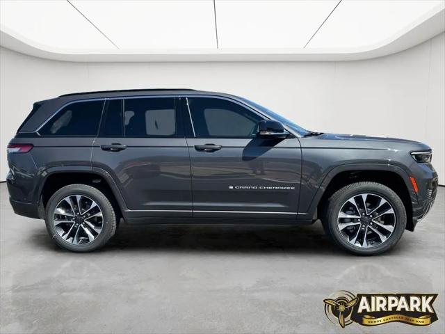 2025 Jeep Grand Cherokee Overland 4x4