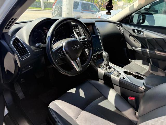 2022 INFINITI Q50 LUXE