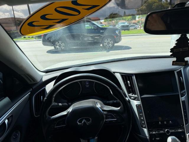 2022 INFINITI Q50 LUXE