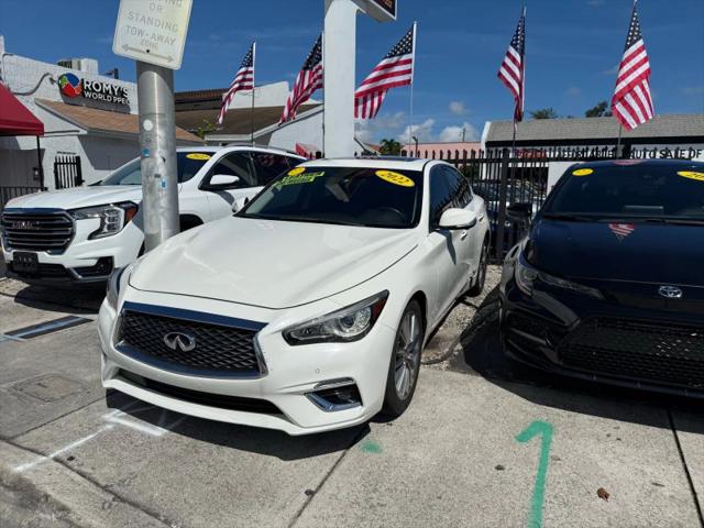 2022 INFINITI Q50 LUXE