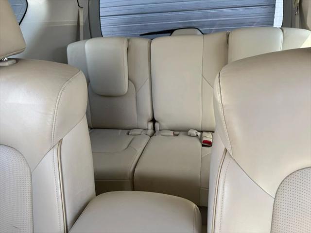 2016 INFINITI QX80 Base