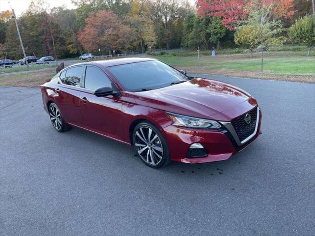 2022 Nissan Altima SR FWD