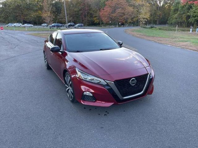 2022 Nissan Altima SR FWD