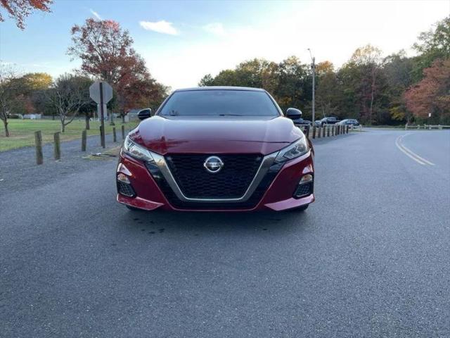 2022 Nissan Altima SR FWD