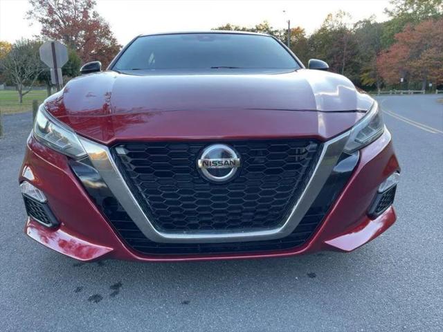 2022 Nissan Altima SR FWD