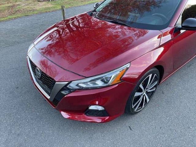 2022 Nissan Altima SR FWD