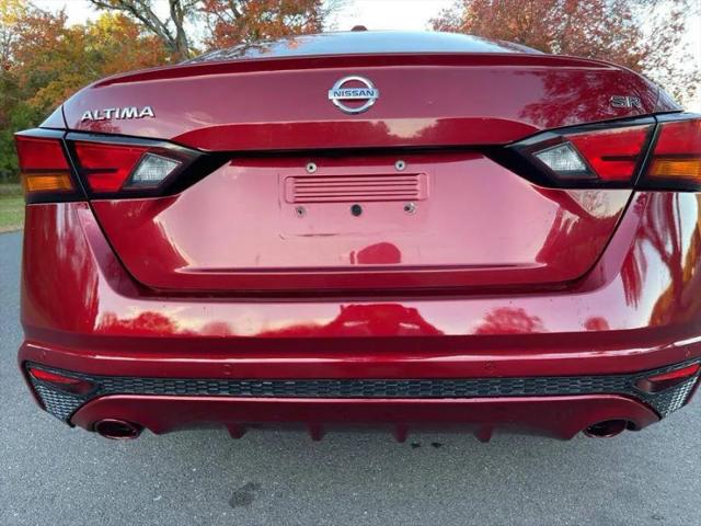 2022 Nissan Altima SR FWD
