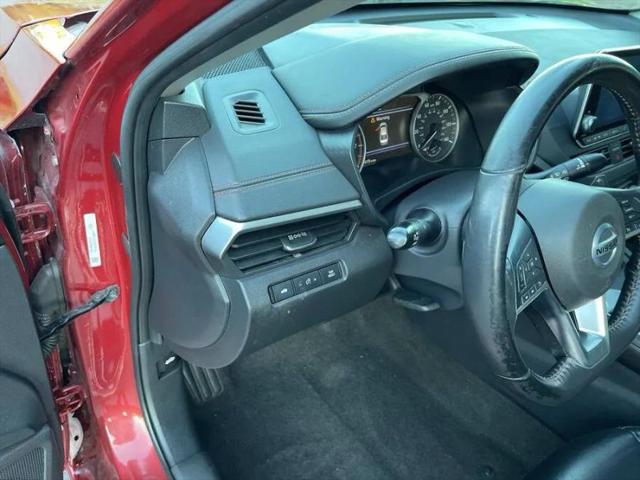 2022 Nissan Altima SR FWD