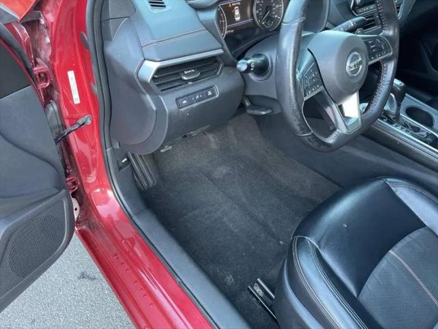 2022 Nissan Altima SR FWD