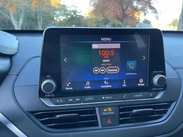 2022 Nissan Altima SR FWD