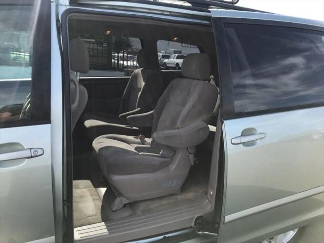 2007 Toyota Sienna LE